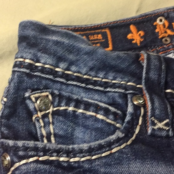 Rock Revival Charlotte Capris - Picture 5 of 7